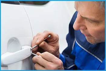 Lock Locksmith Services Port Saint Lucie, FL 772-242-3915 - 20-car-locksmith